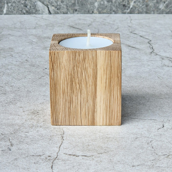 Oak tealight candle holder 50x50x60mm