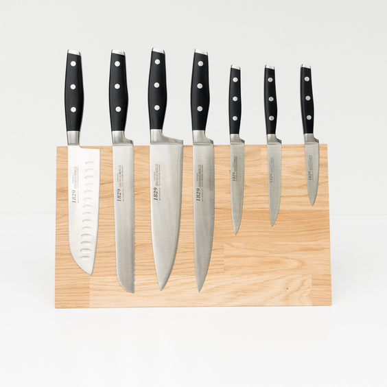Oak knive block (7 knives) 