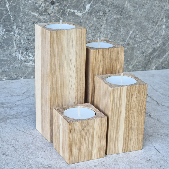 Oak tealight candle holder 50x50x120mm