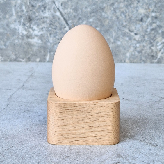 Beech egg holder 50x50x30mm