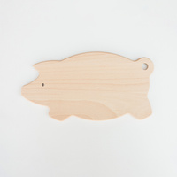 Beech board pig shaped 290x150x9 mm