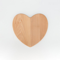 Beech board heart shaped 225x240x15 mm