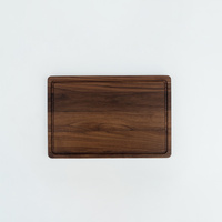 American walnut cutting board with groove 310x200x19 mm