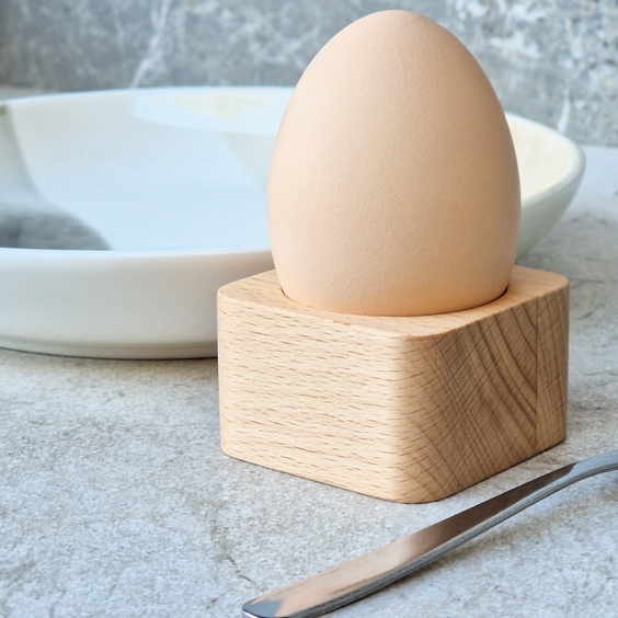 Beech egg holder 50x50x30mm