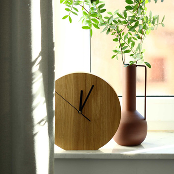 Big oak standing clock 230x240x20mm